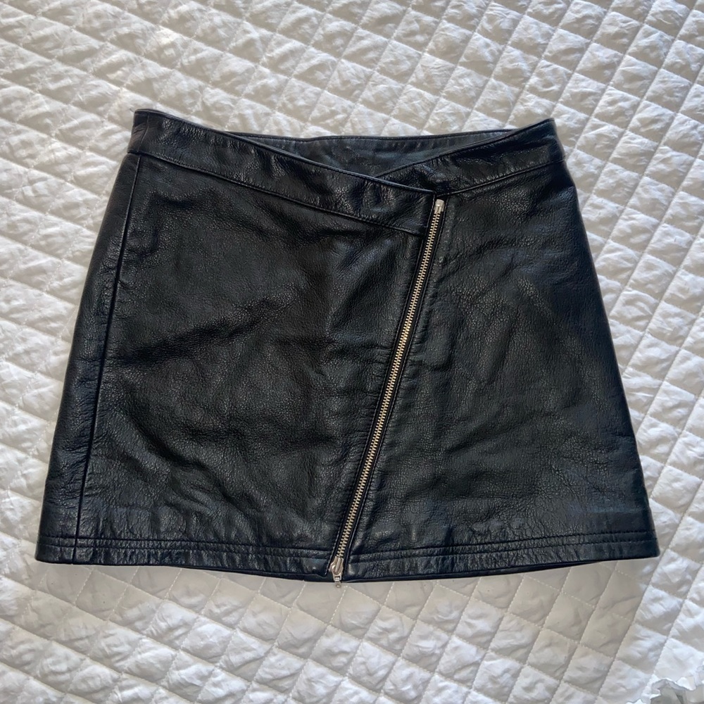 Wilson’s Leather Maxima Asymmetrical Front Zip Leather Mini Skirt